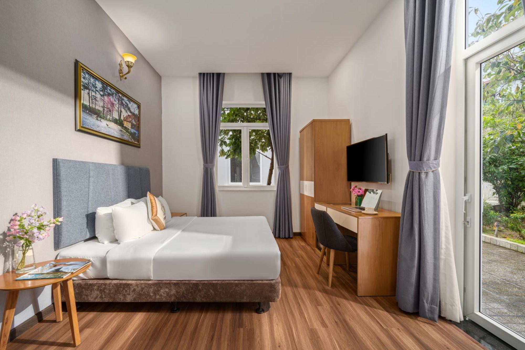 Myrtle Boutique Hotel Dalat Bagian luar foto