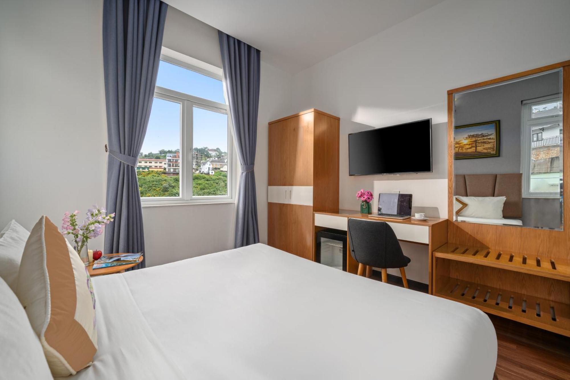 Myrtle Boutique Hotel Dalat Bagian luar foto